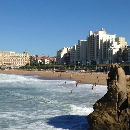 Victoria Surf C553 : Centre-ville Et Acces Direct A La Plage * Biarriz
