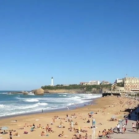 Victoria Surf C553 : Centre-ville Et Acces Direct A La Plage Biarriz